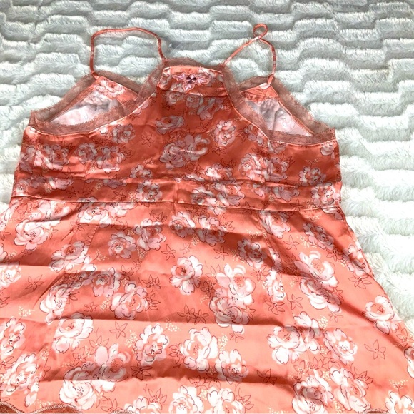 Free People Intimates Size Medium Peach Floral Satin & Lace Top Romance - Picture 8 of 12